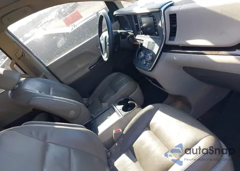 2018 Toyota Sienna Xle 8 Passenger from USA, damaged, VIN 5TDYZ3DC1JS921138